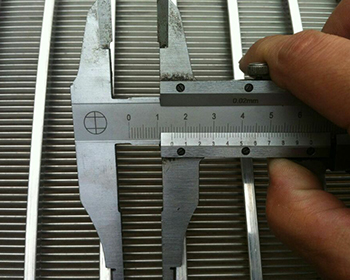 Wedge Wire Screen Slot accuracy & tolerances inspection 